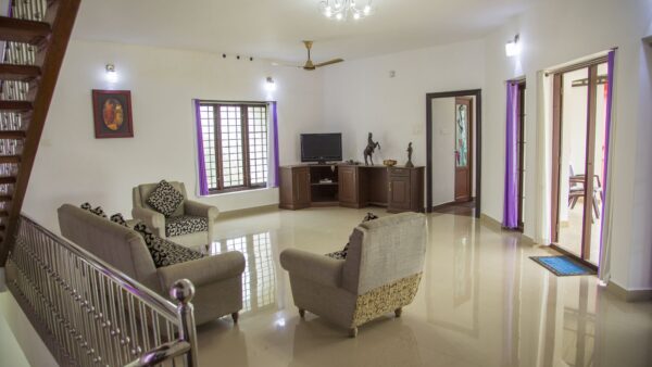 Book Vagamon Courtyard Room - Image 9