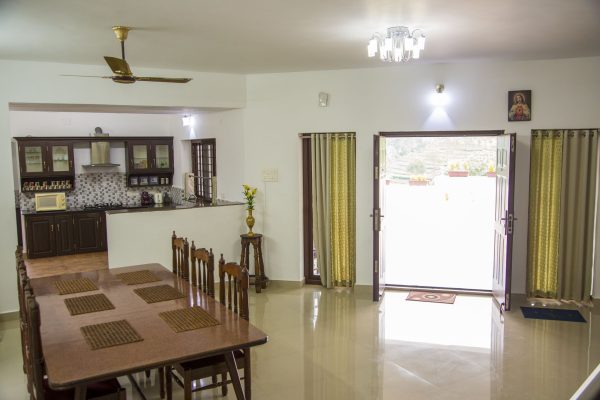 Book Vagamon Courtyard Room - Image 8